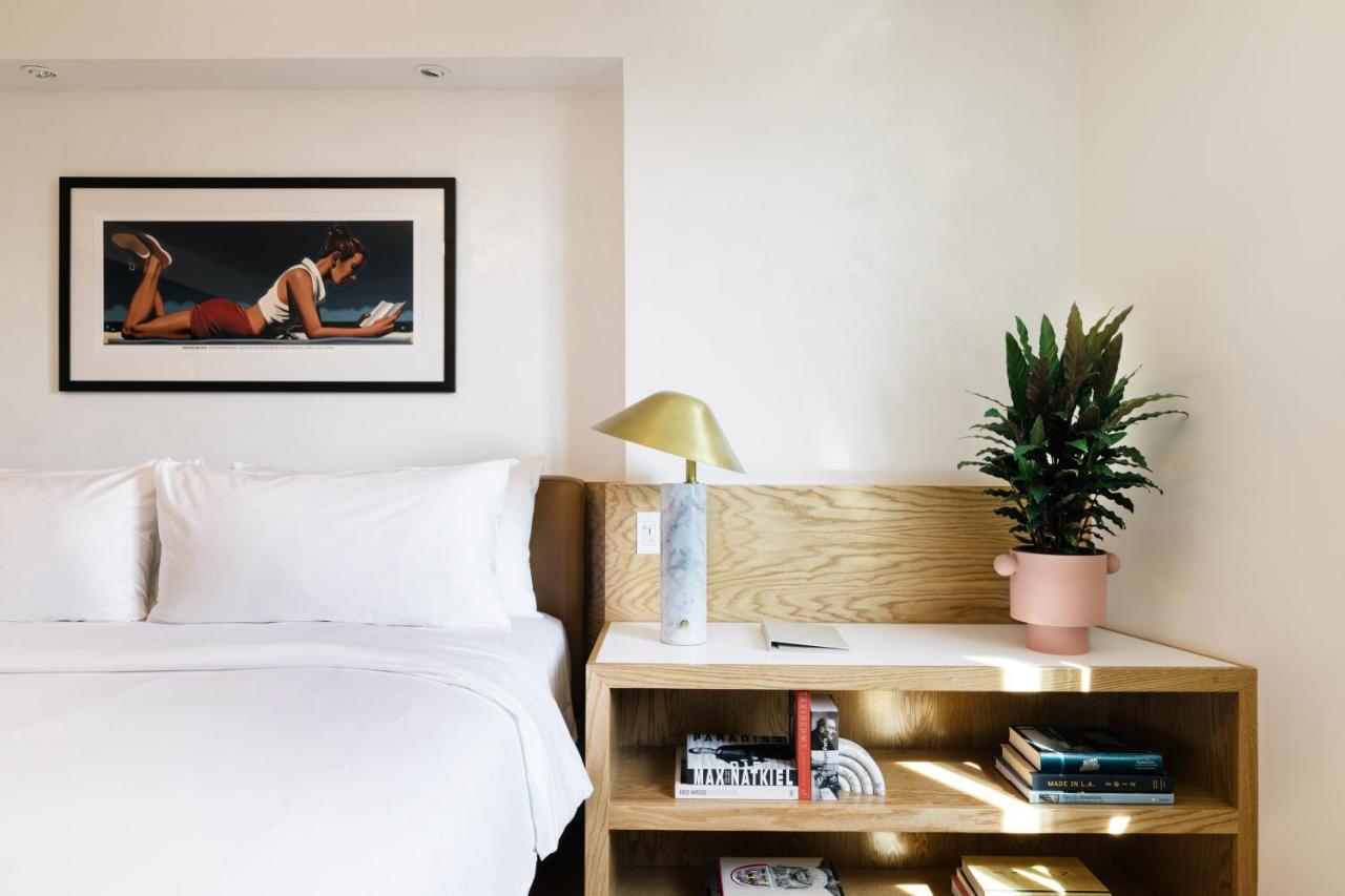 Hotel Short Stories